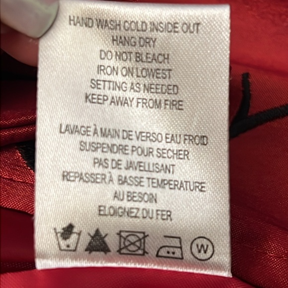 Samuel Dong Belted Brocade Elasticized Coat Red/Black Snap Closure - Picture 9 of 9